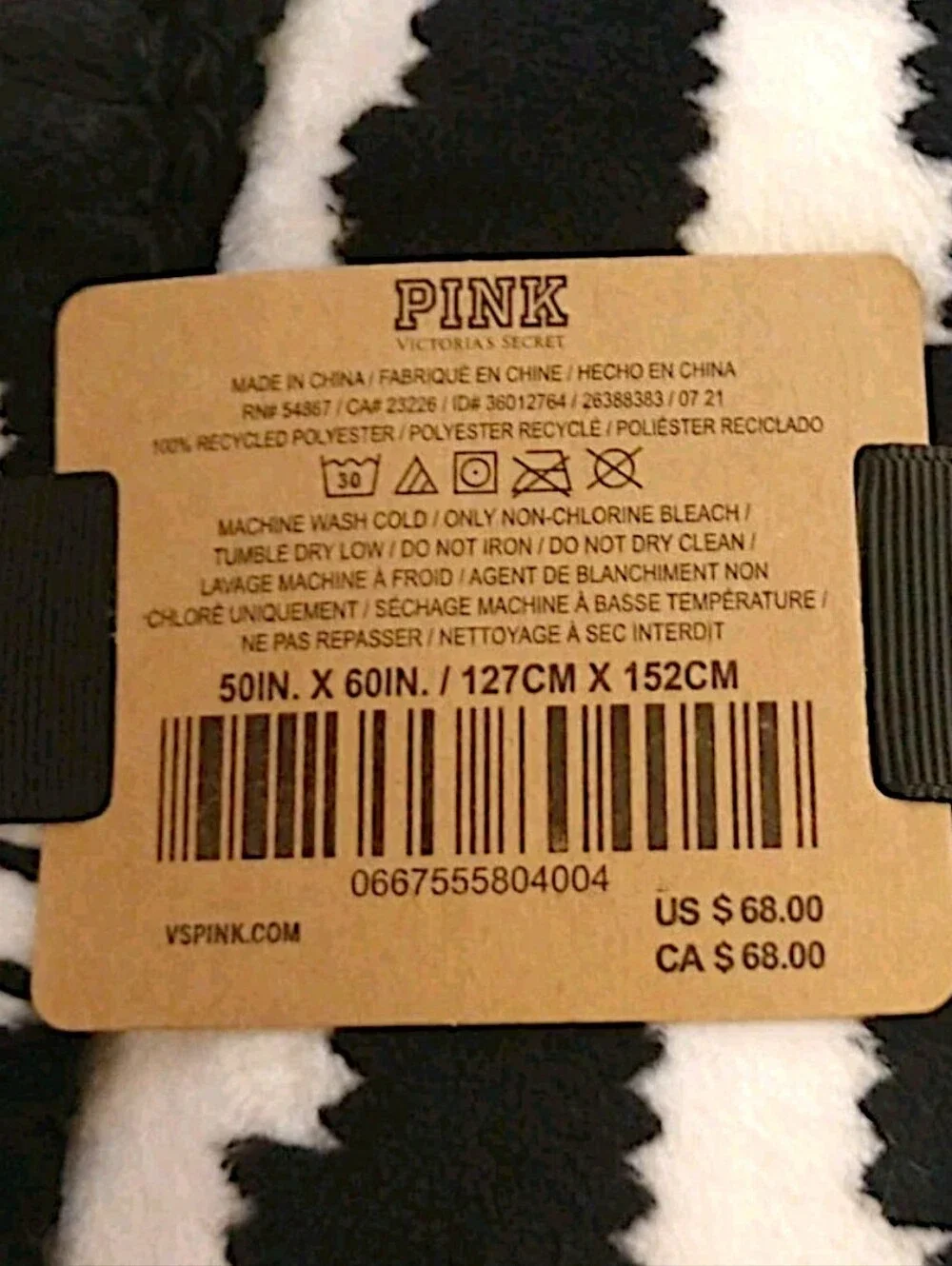 NWT Victoria's Secret VS PINK Sherpa Blanket Black White Peace Sign Throw 50x60